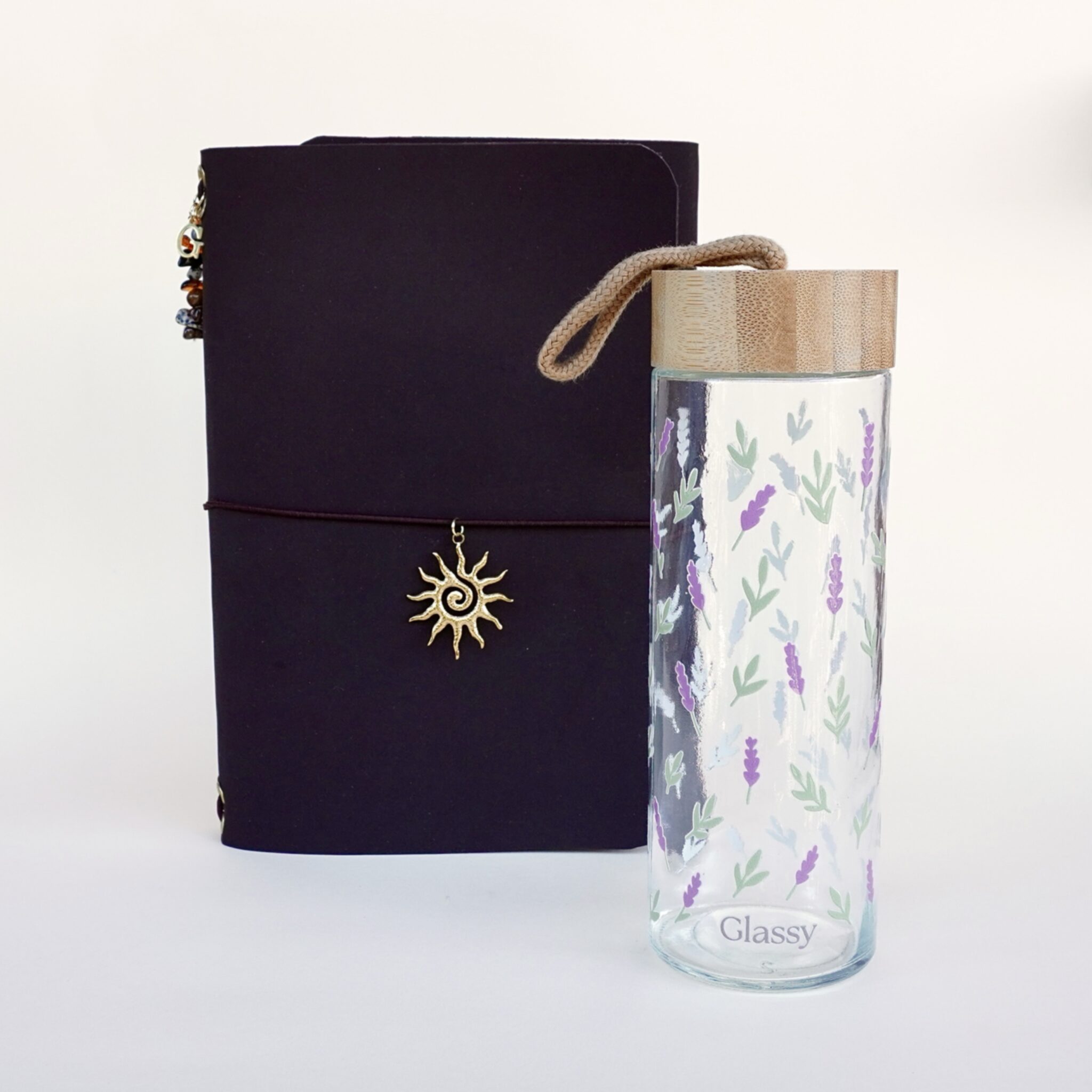 Pack · Libreta Mía + Botella Cristal