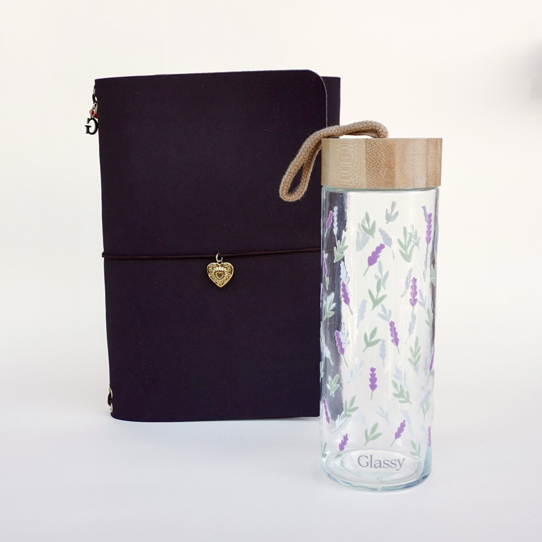 Pack · Libreta Mía + Botella Cristal