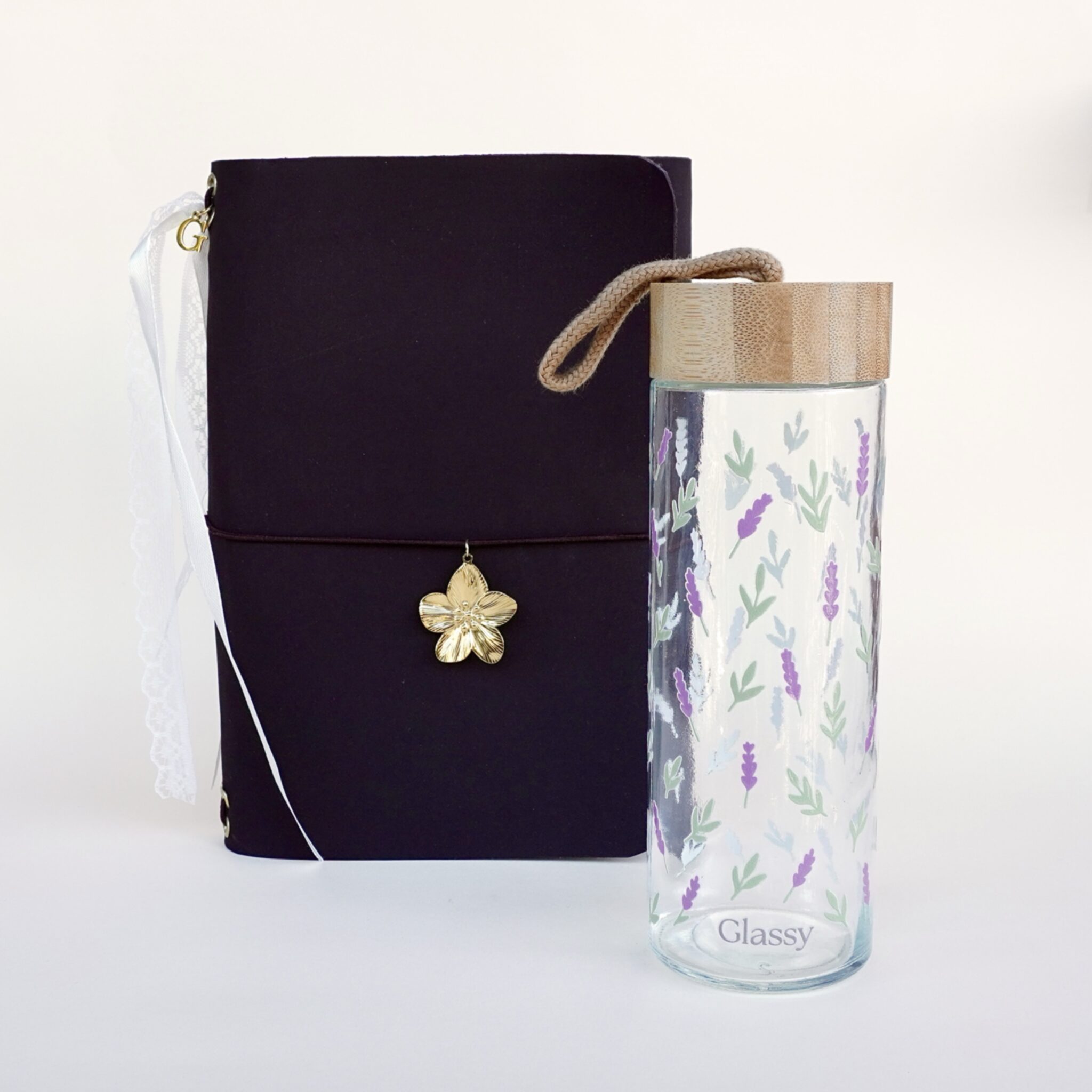 Pack · Libreta Mía + Botella Cristal